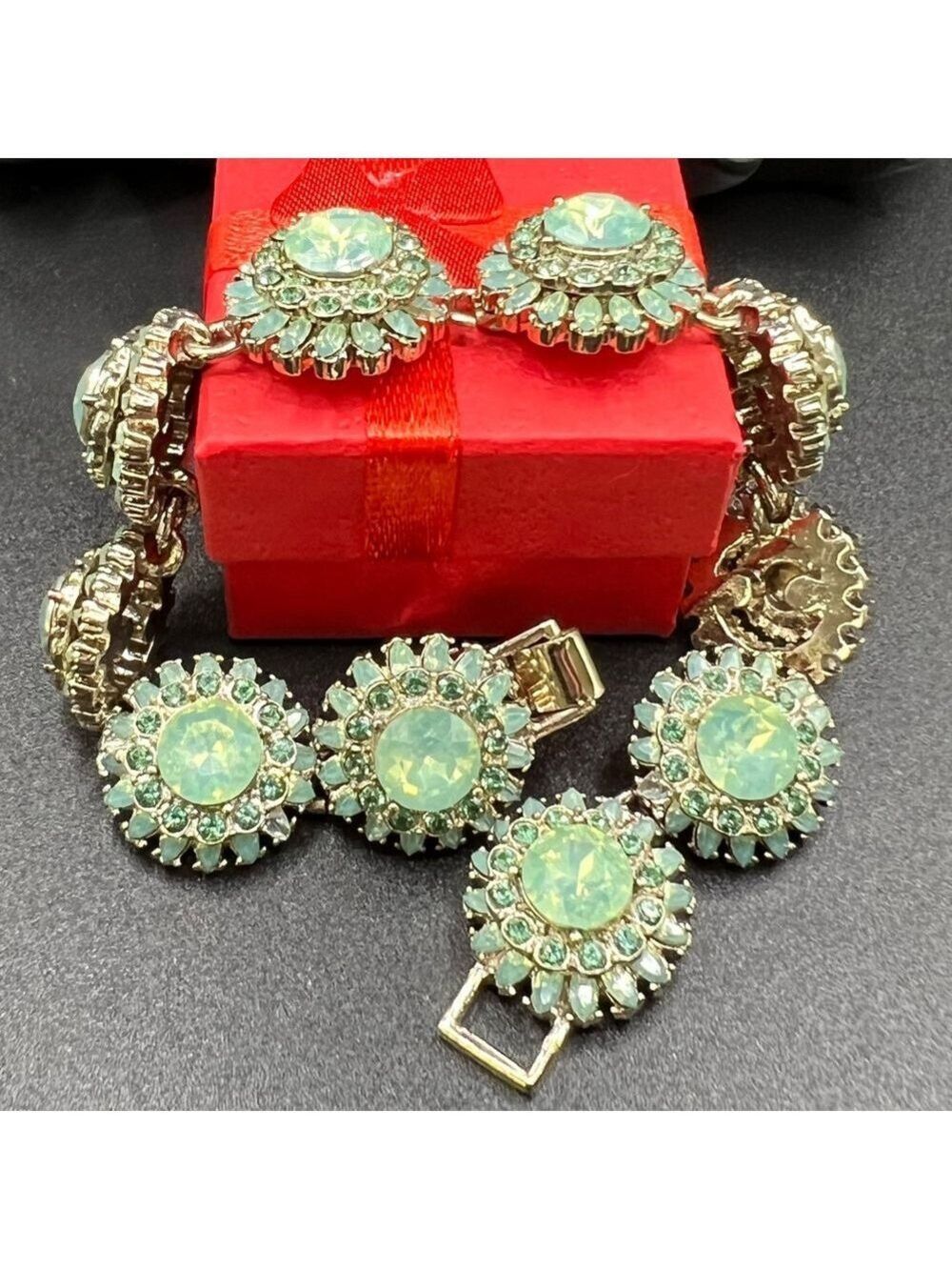 Exquisite Large Round Pacific Opal Crystal Floral Cluster Bracelet - Picture 11 of 12